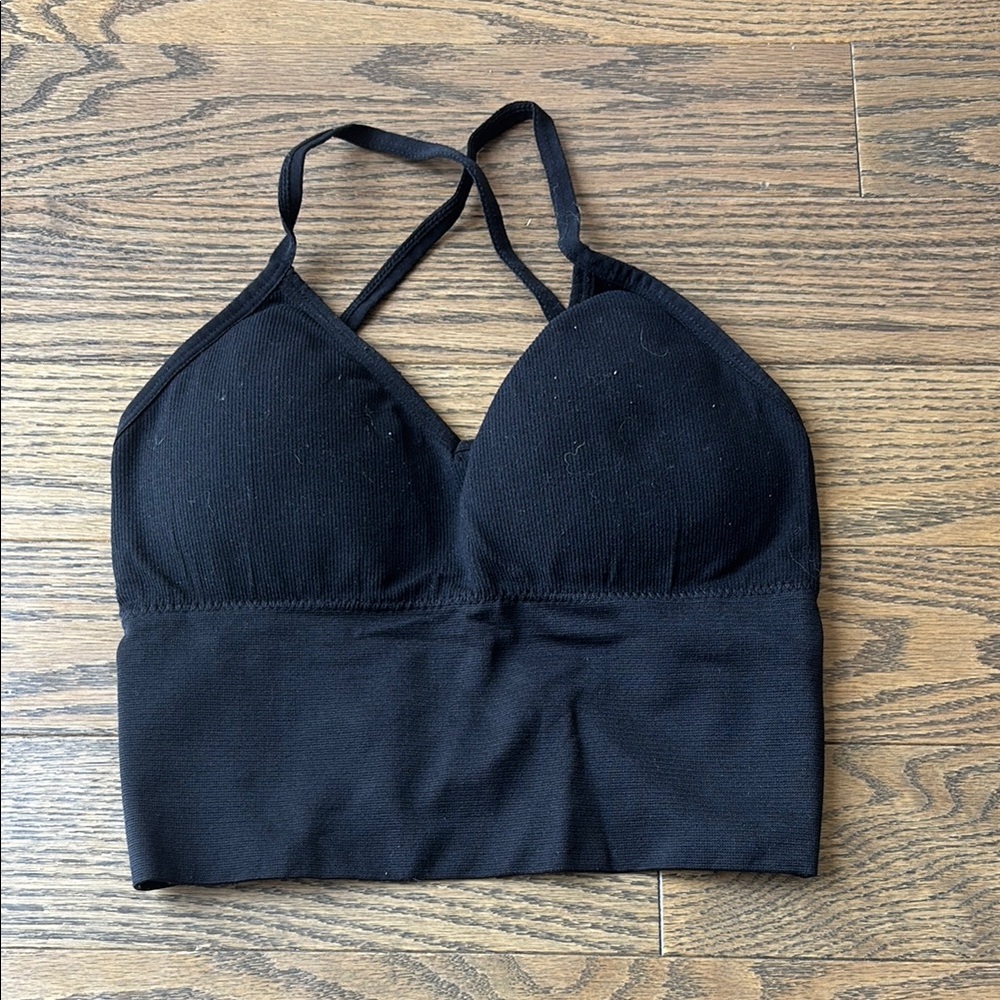 Black Women's Bralette/workout top! Smoke and pet free home!